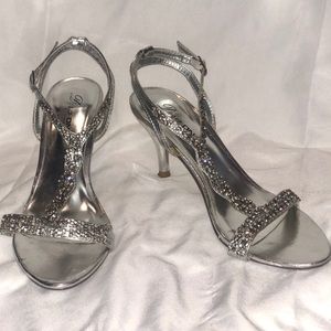 Silver Heels👠